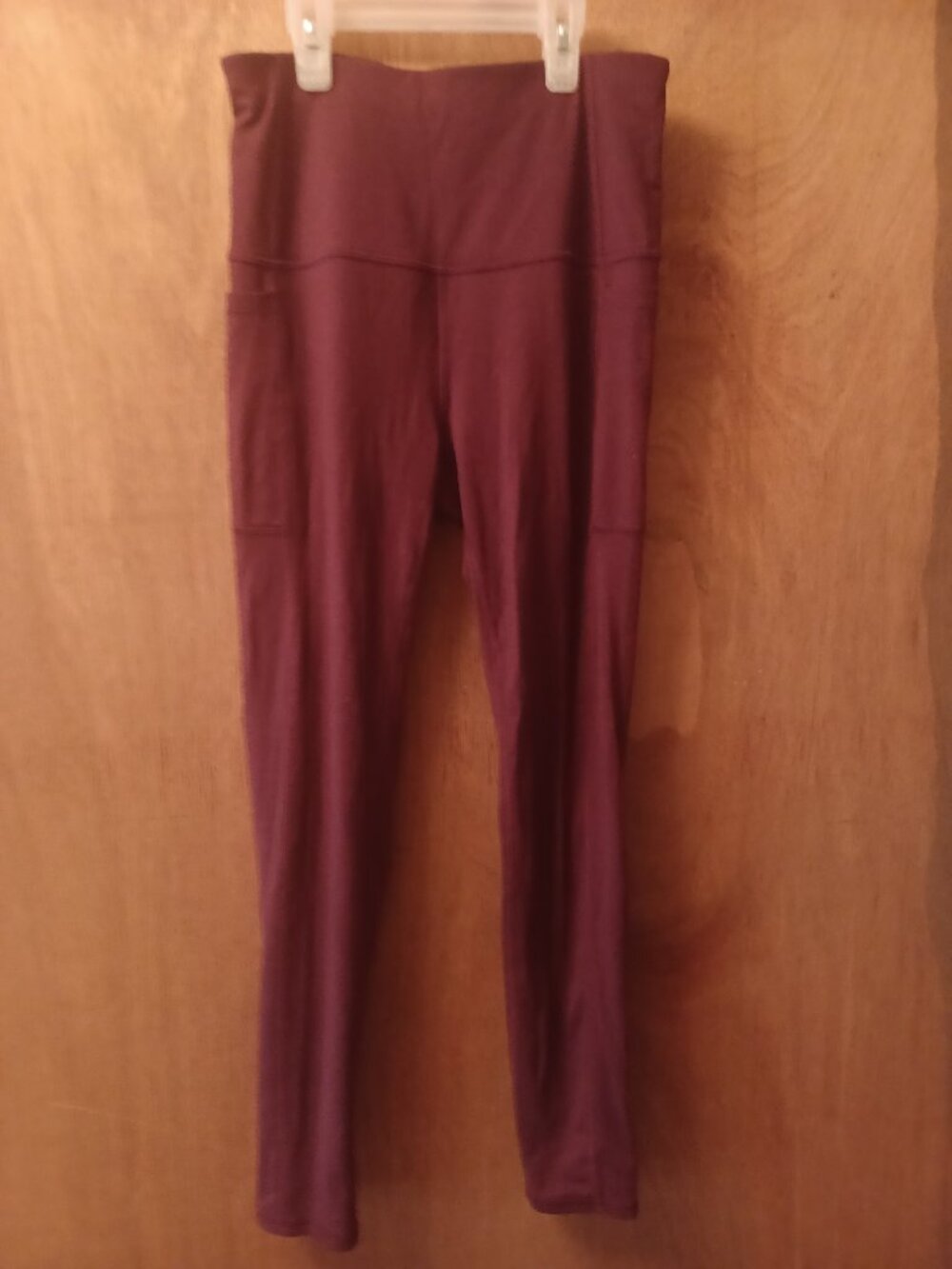 Athletic Works  Dri-More Women's Pocket Leggings